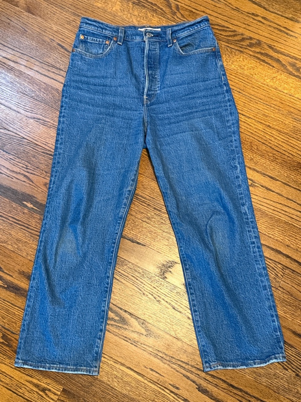 B37 Levi's Women's 29 Ribcage Ankle Straight-Leg Jeans in Blue